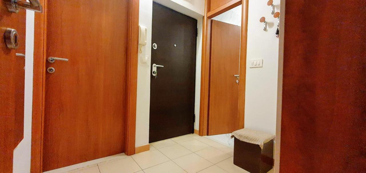 Apartment Vlatka Split Bagian luar foto