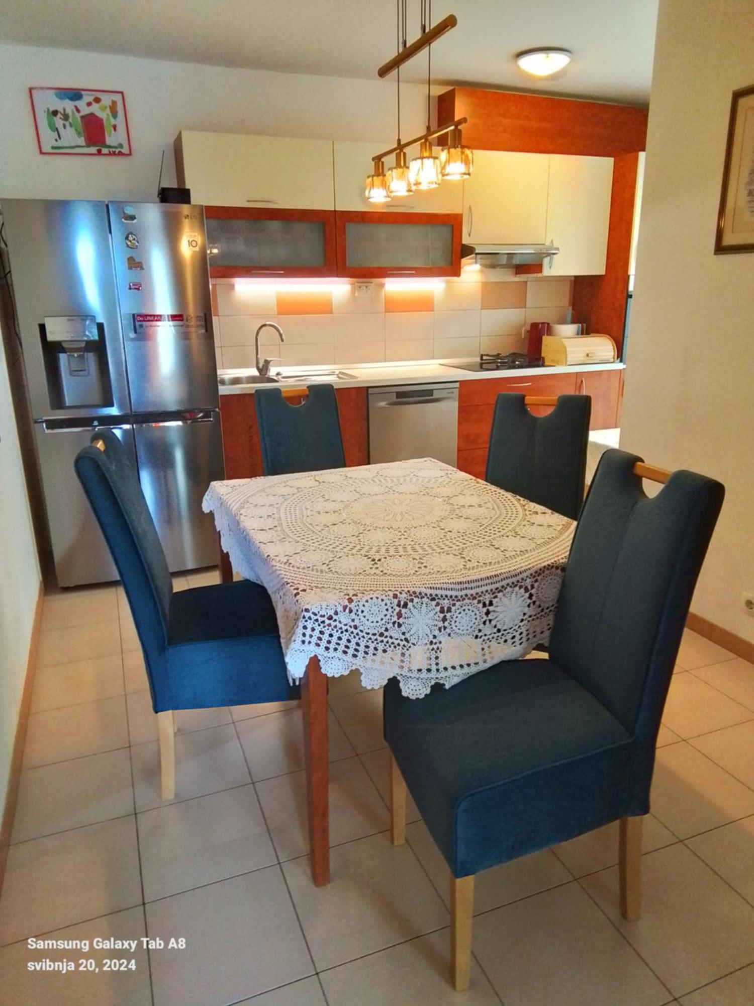 Apartment Vlatka Split Bagian luar foto