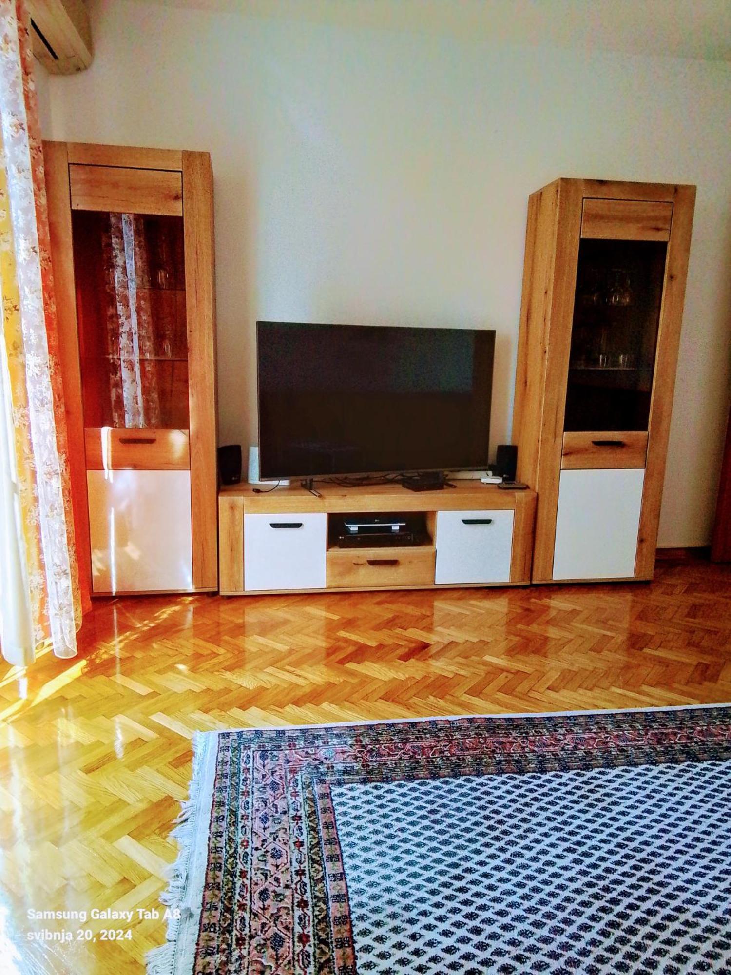 Apartment Vlatka Split Bagian luar foto